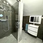 In 51054 Апартаменты *