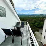 In 51054 Апартаменты